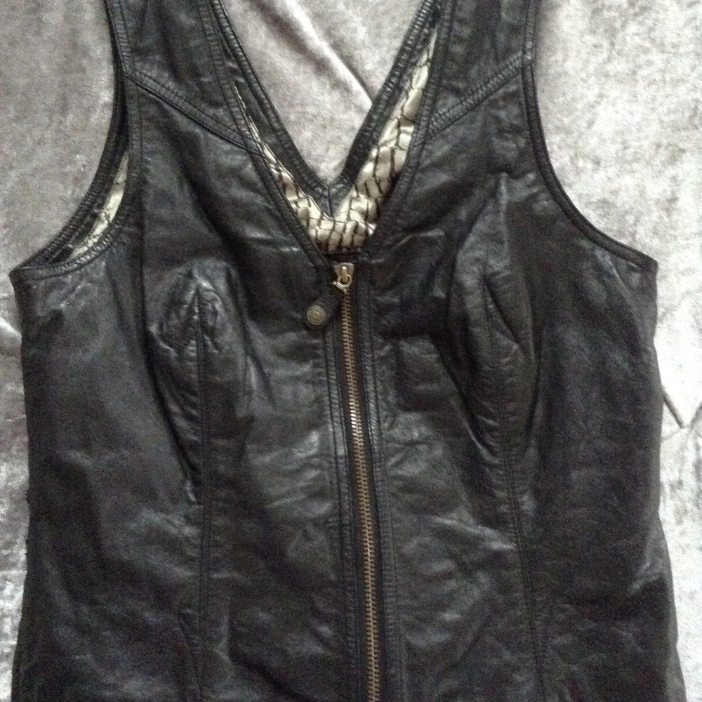 Women's Authentic Harley Davidson Leather Zip Vest